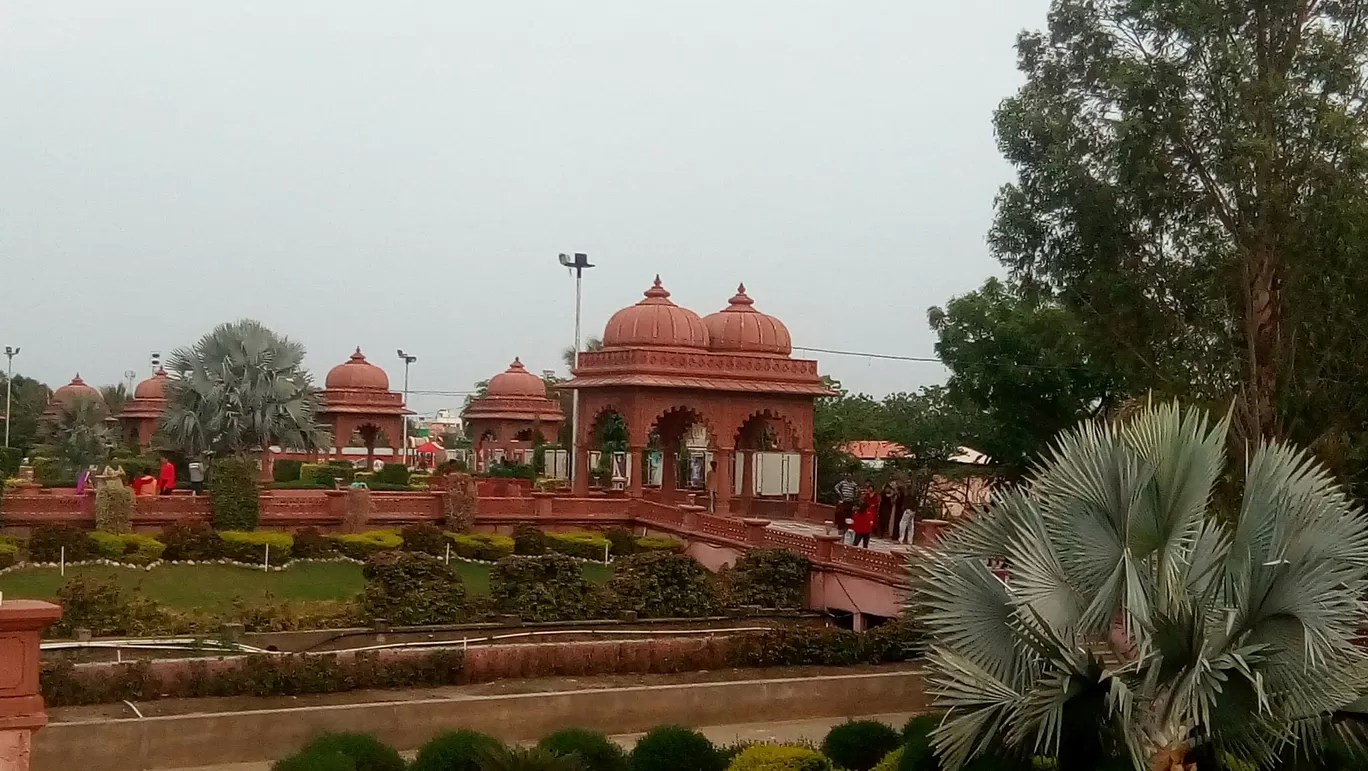 Photo of Swami Narayan Mandir By kapil