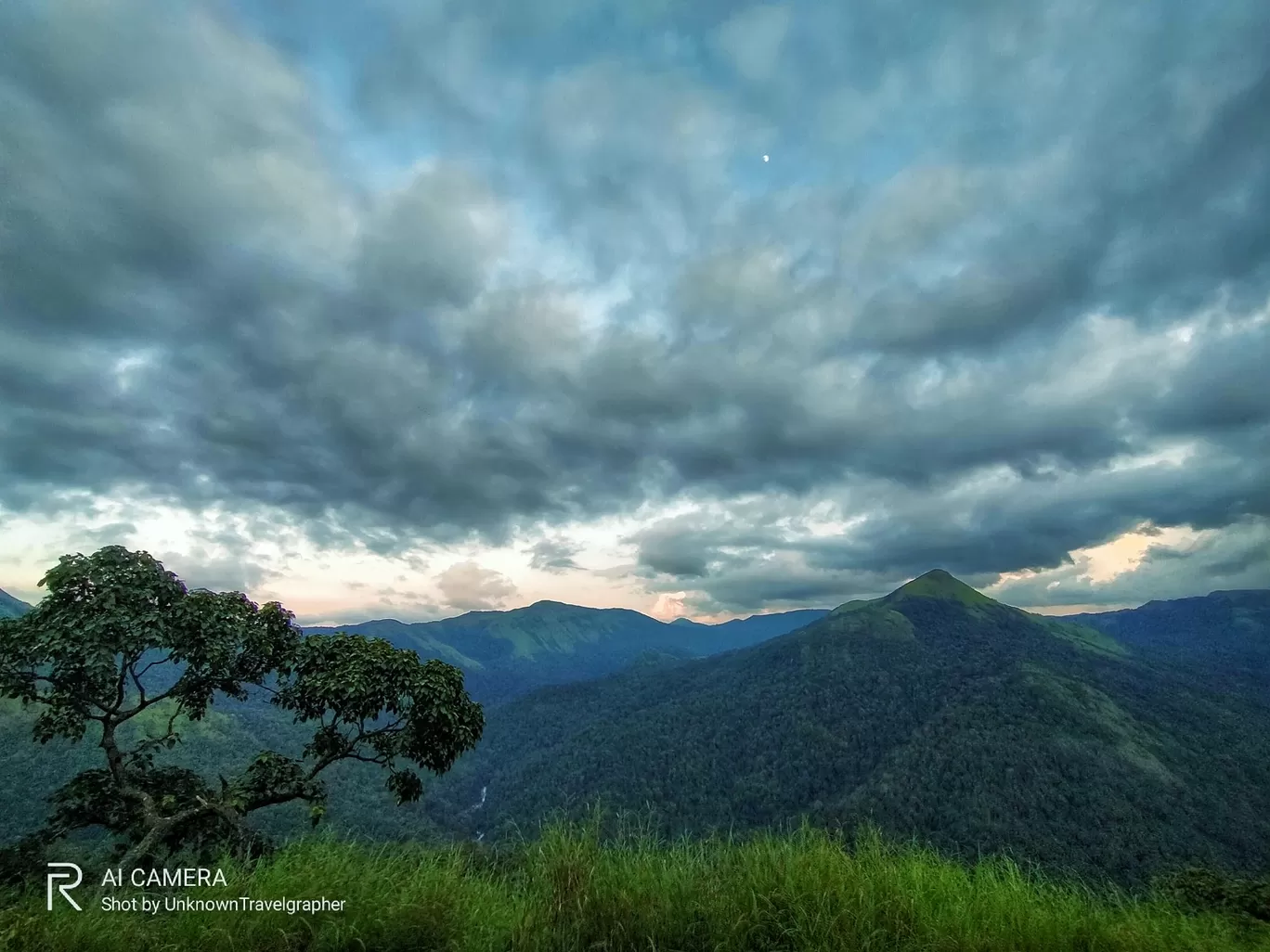 Photo of Bisle Ghat View Point By Girish Devadiga