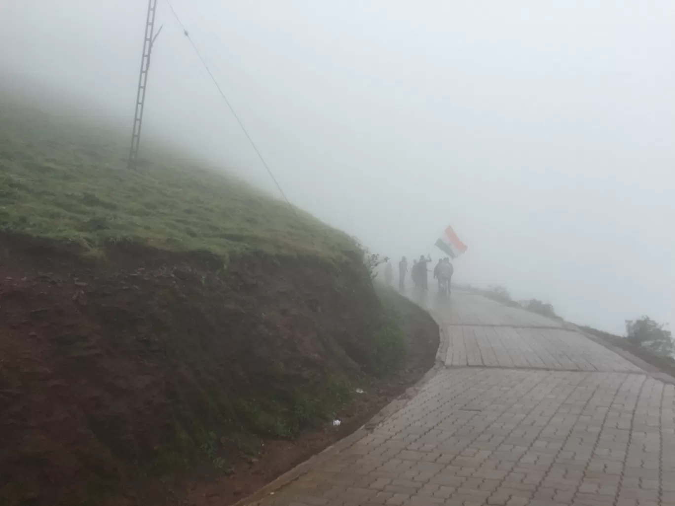 Photo of Mullayanagiri Peak By Girish Devadiga