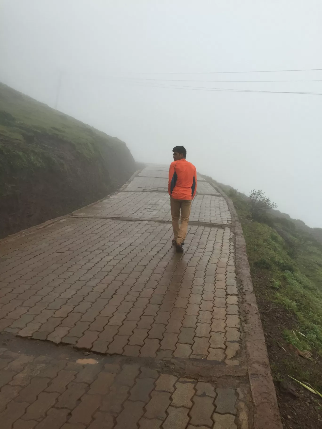 Photo of Mullayanagiri Peak By Girish Devadiga