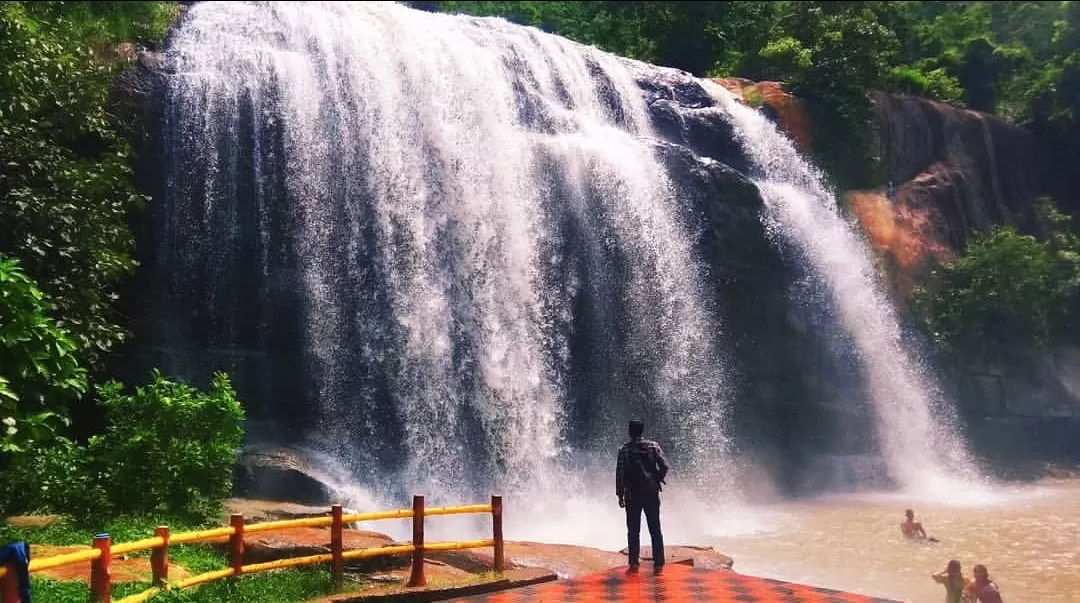 Photo of Gandahathi Waterfall By Disom Explorer