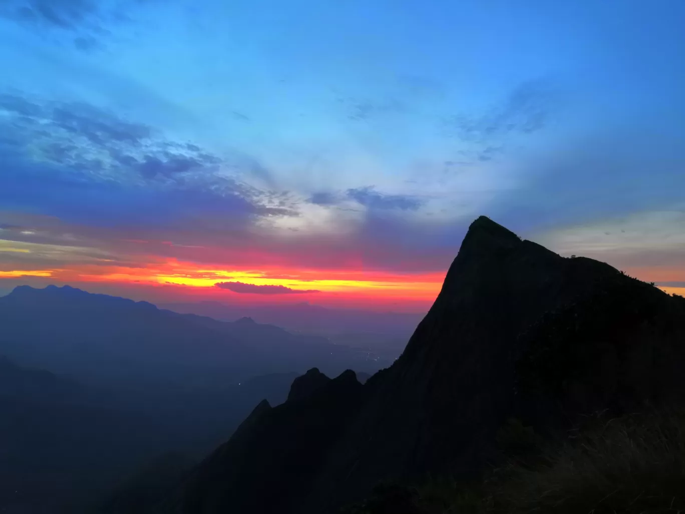 Photo of Meeshappulimala View Point By Jismon George