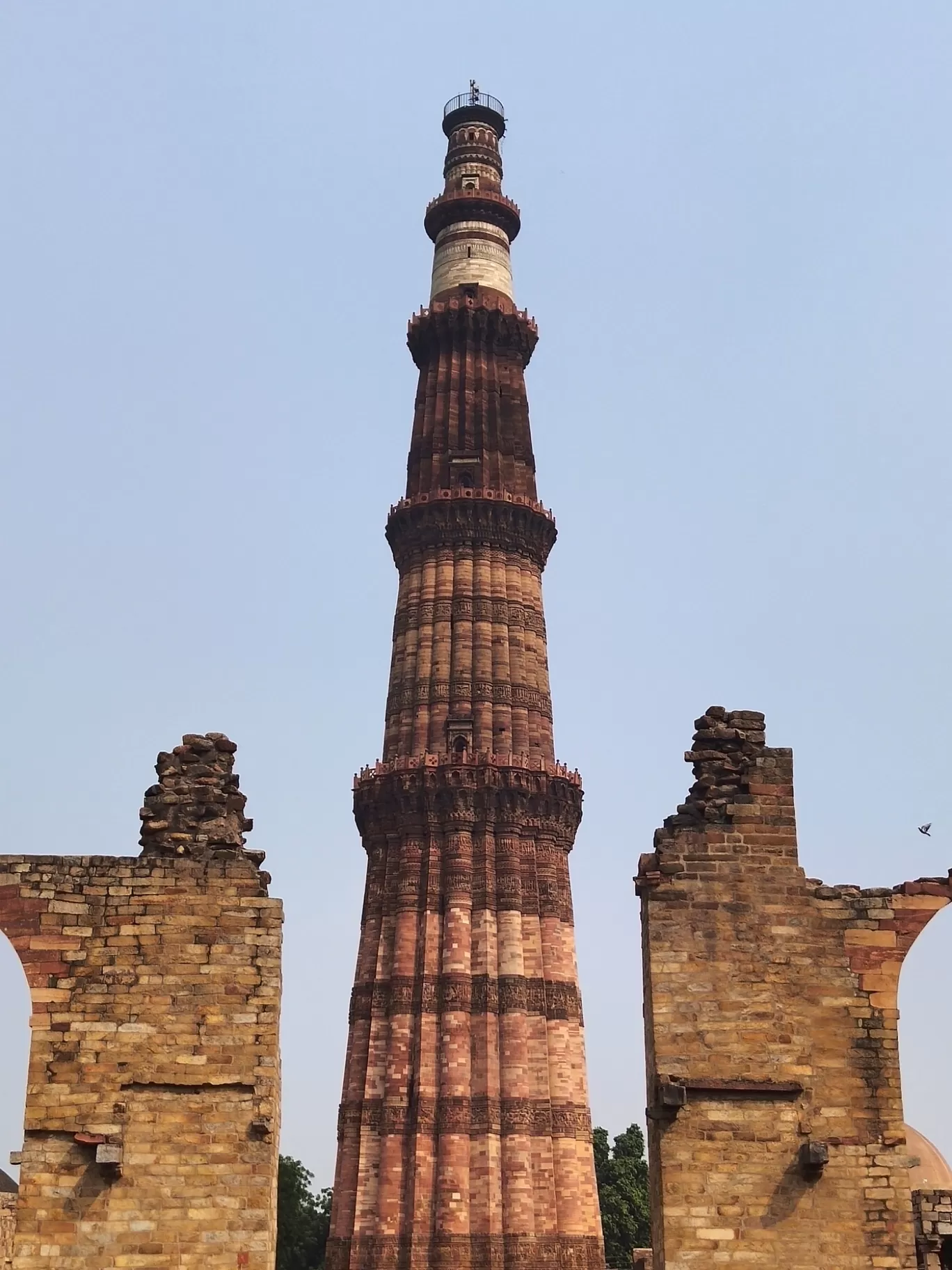 Photo of Qutub Minar By Shubham kumar 