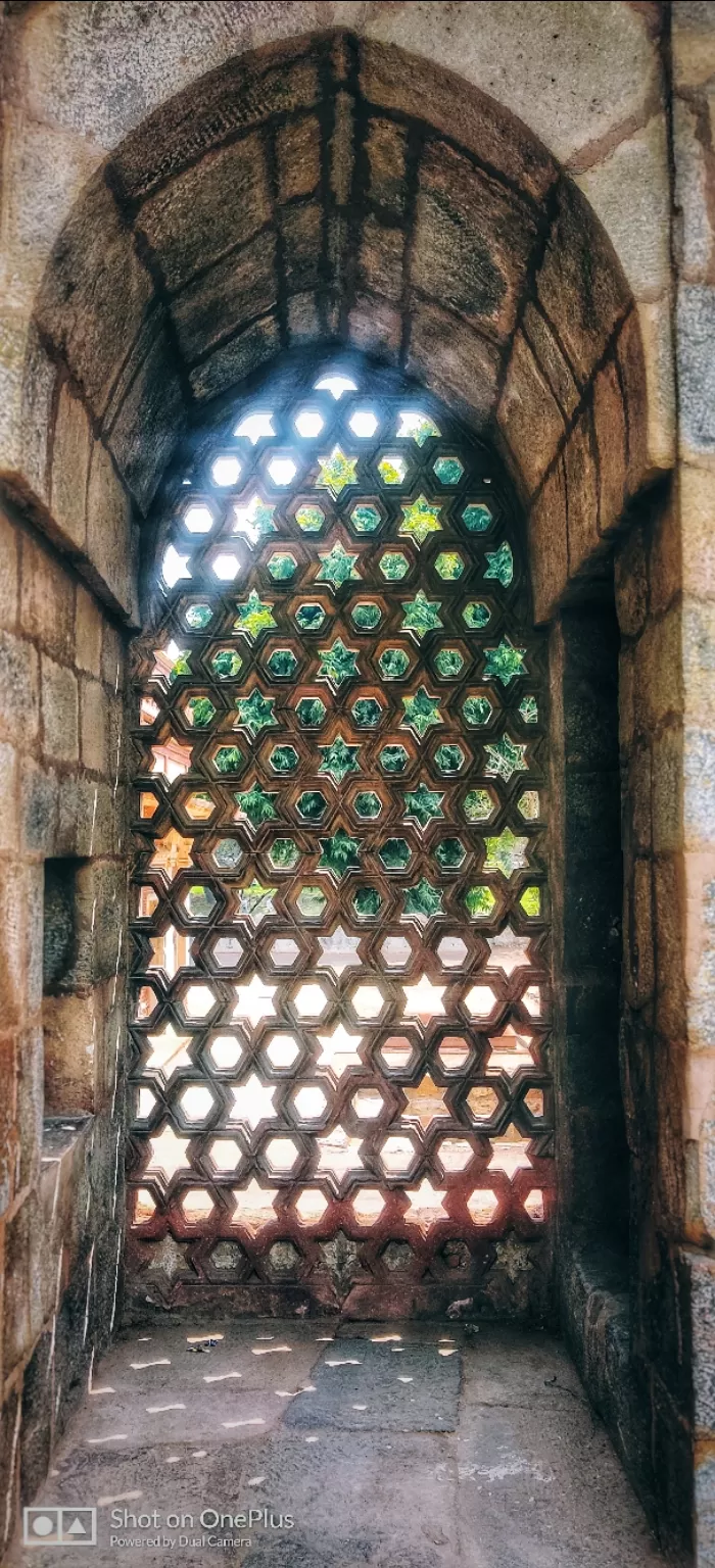 Photo of Mehrauli By deepak rai