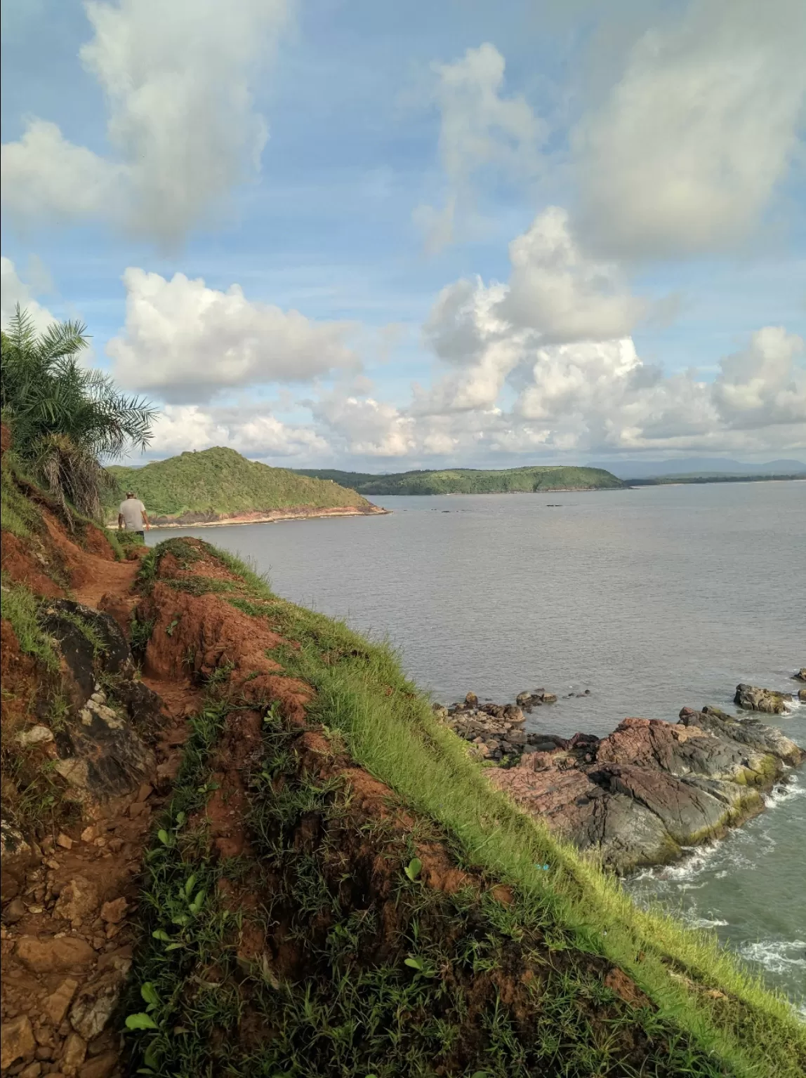 Photo of Half Moon Beach By Paridhi Madhurayar (பரிதி மாதுராயர்)