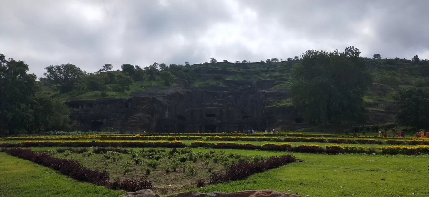 Photo of Trimbakeshwar Jyotirlinga Shiv Mandir By Krishna singh
