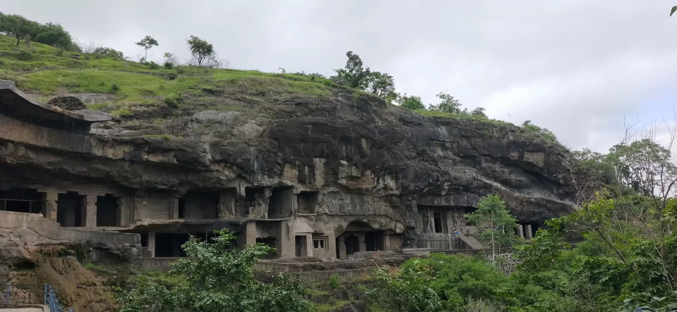Photo of Trimbakeshwar Jyotirlinga Shiv Mandir By Krishna singh