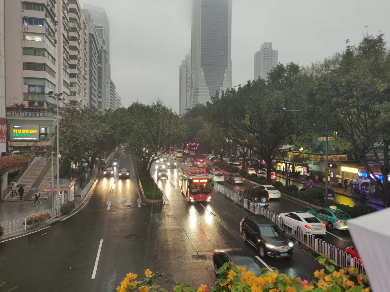 Photo of Guangzhou By Rahul Miglani