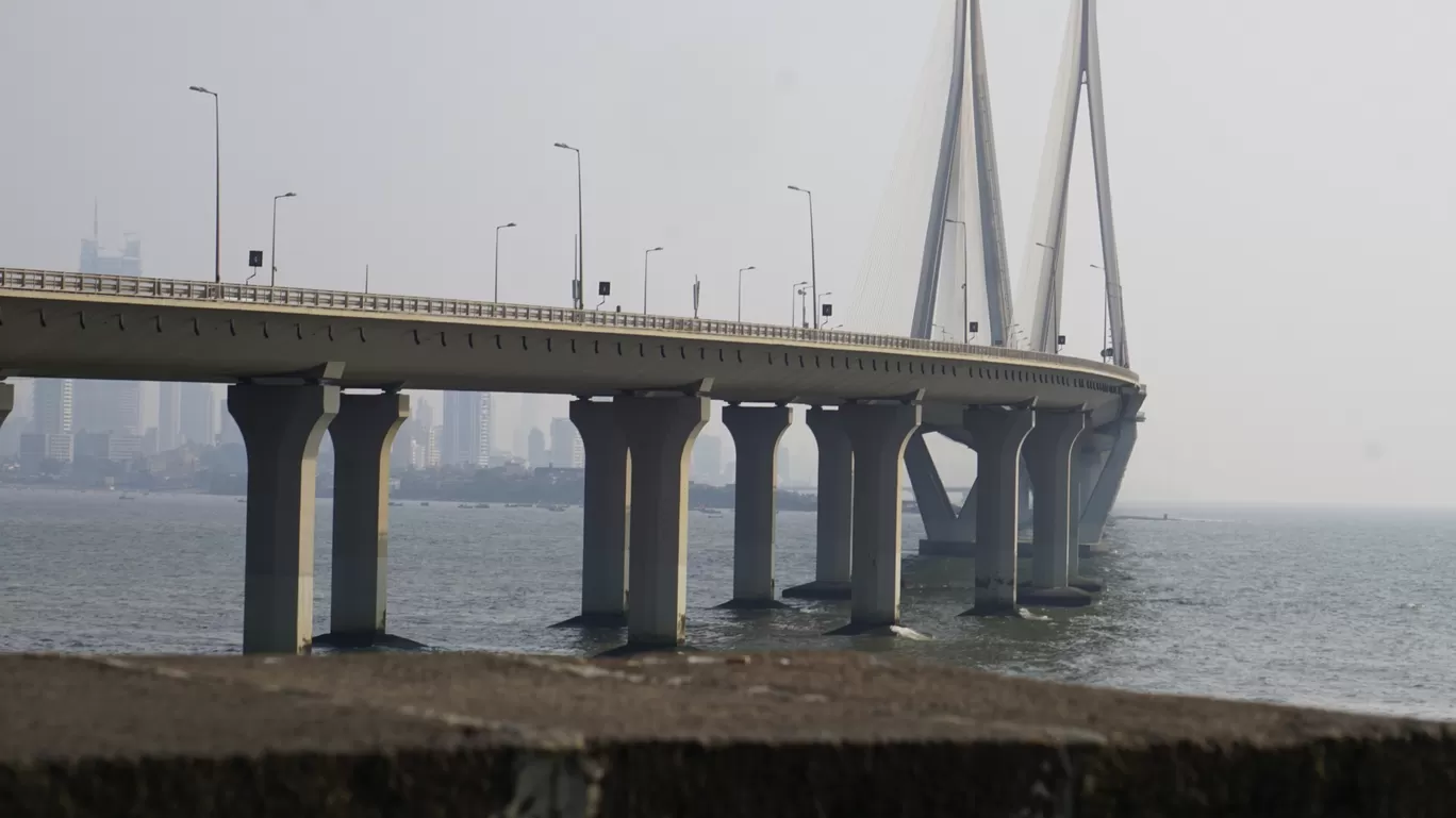 Photo of Mumbai By ROHIT NARAYANAN
