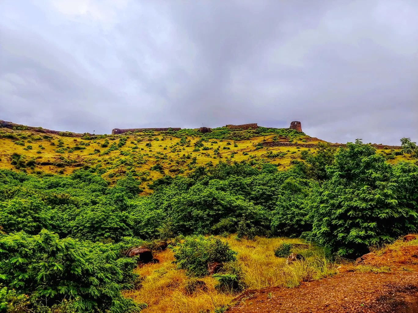 Photo of Malhargad Fort By vinayak kumbhar
