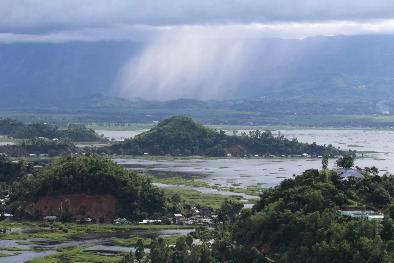Photo of Loktak Lake By MONALISA (hungrywanderer)