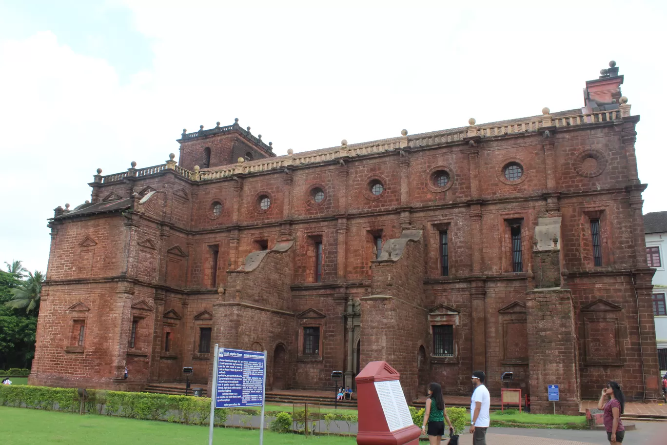 Photo of Basilica of Bom Jesus By MONALISA (hungrywanderer)
