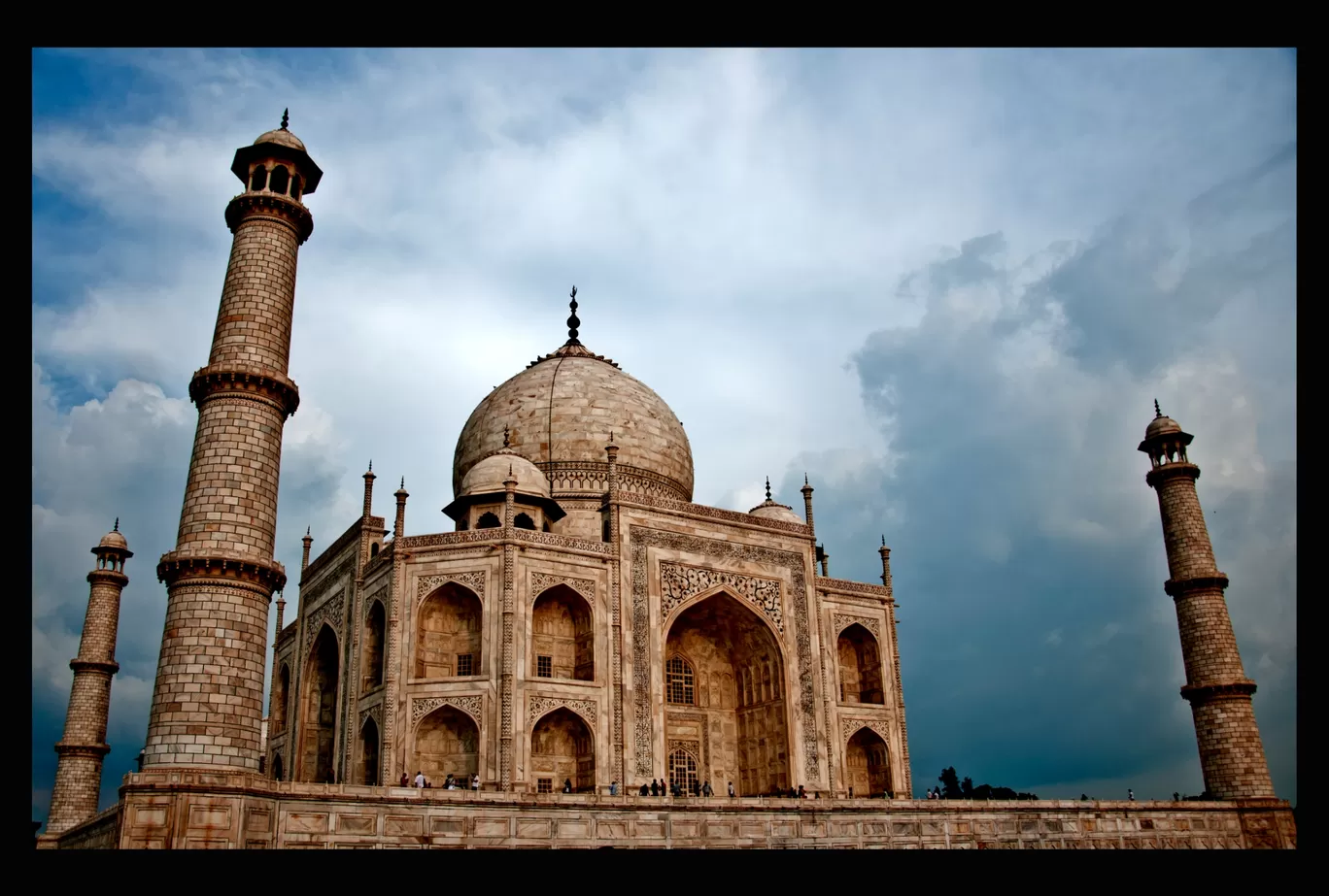 Photo of Taj Mahal Agra By kushal Bansal 