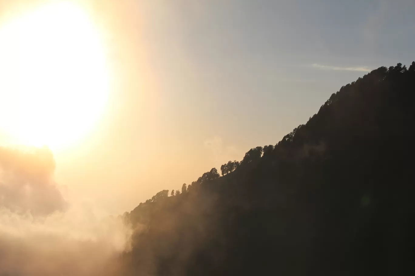 Photo of Trail to Triund Hill By Surya Aggarwal