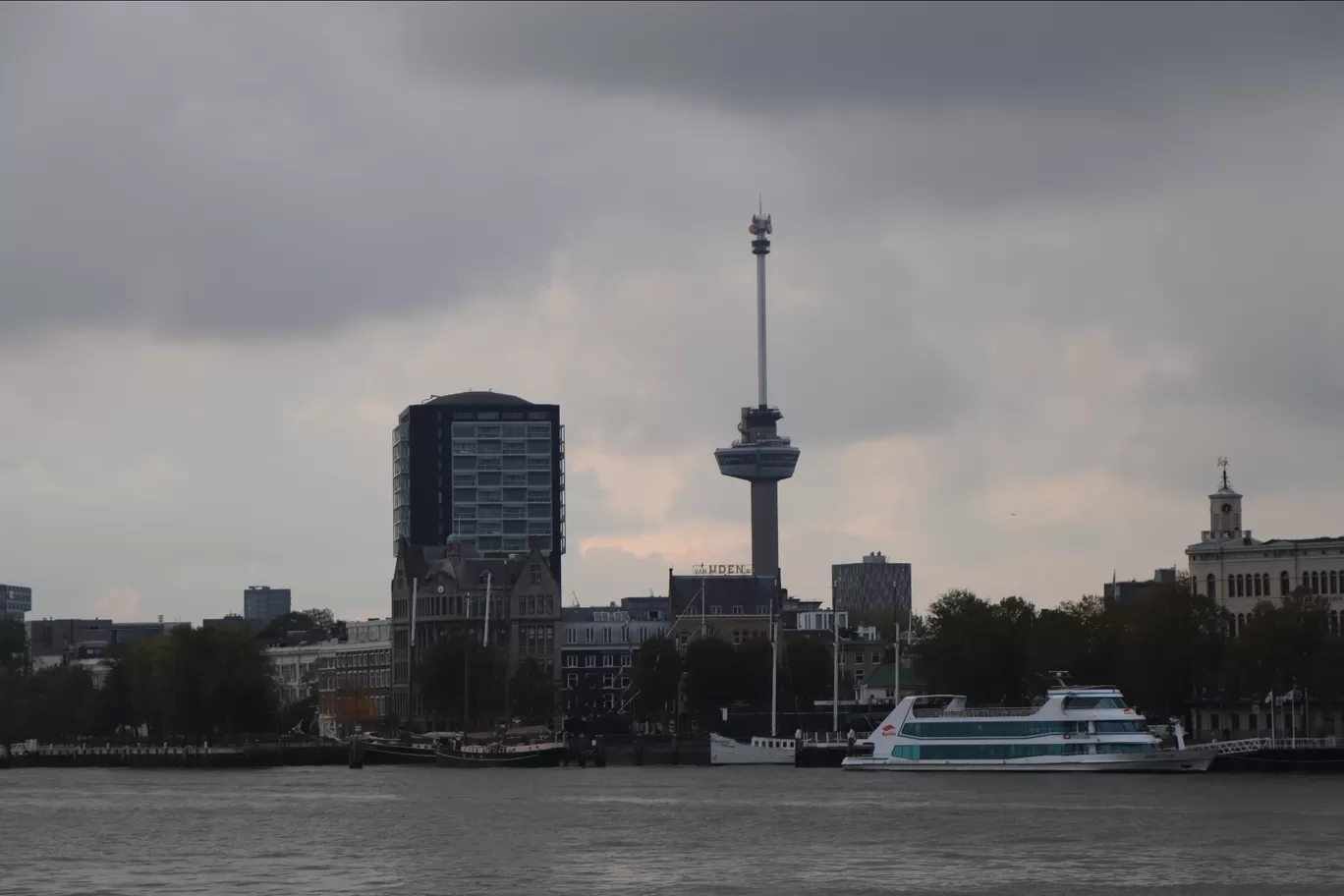 Photo of Erasmus Bridge By Hiba Khan