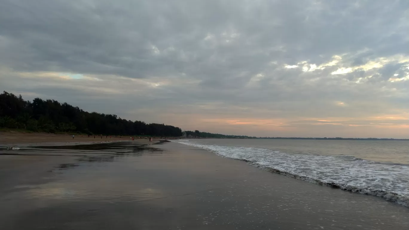 Photo of Dahanu Beach By Maitray Parikh