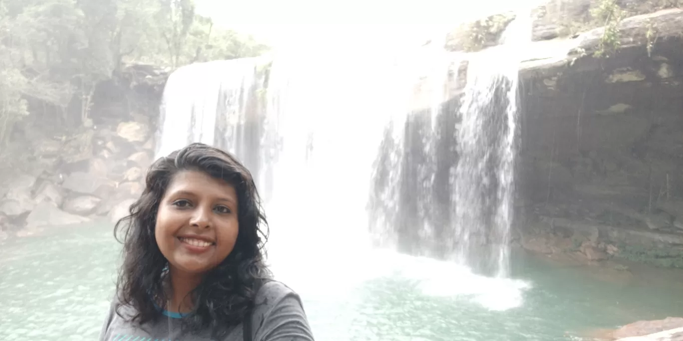 Photo of Krang Shuri Waterfall By Reshmi Purkayastha