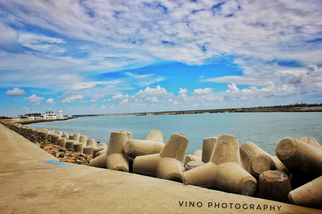 Photo of Mookaiyur Fishing Harbour By Vino Christwin