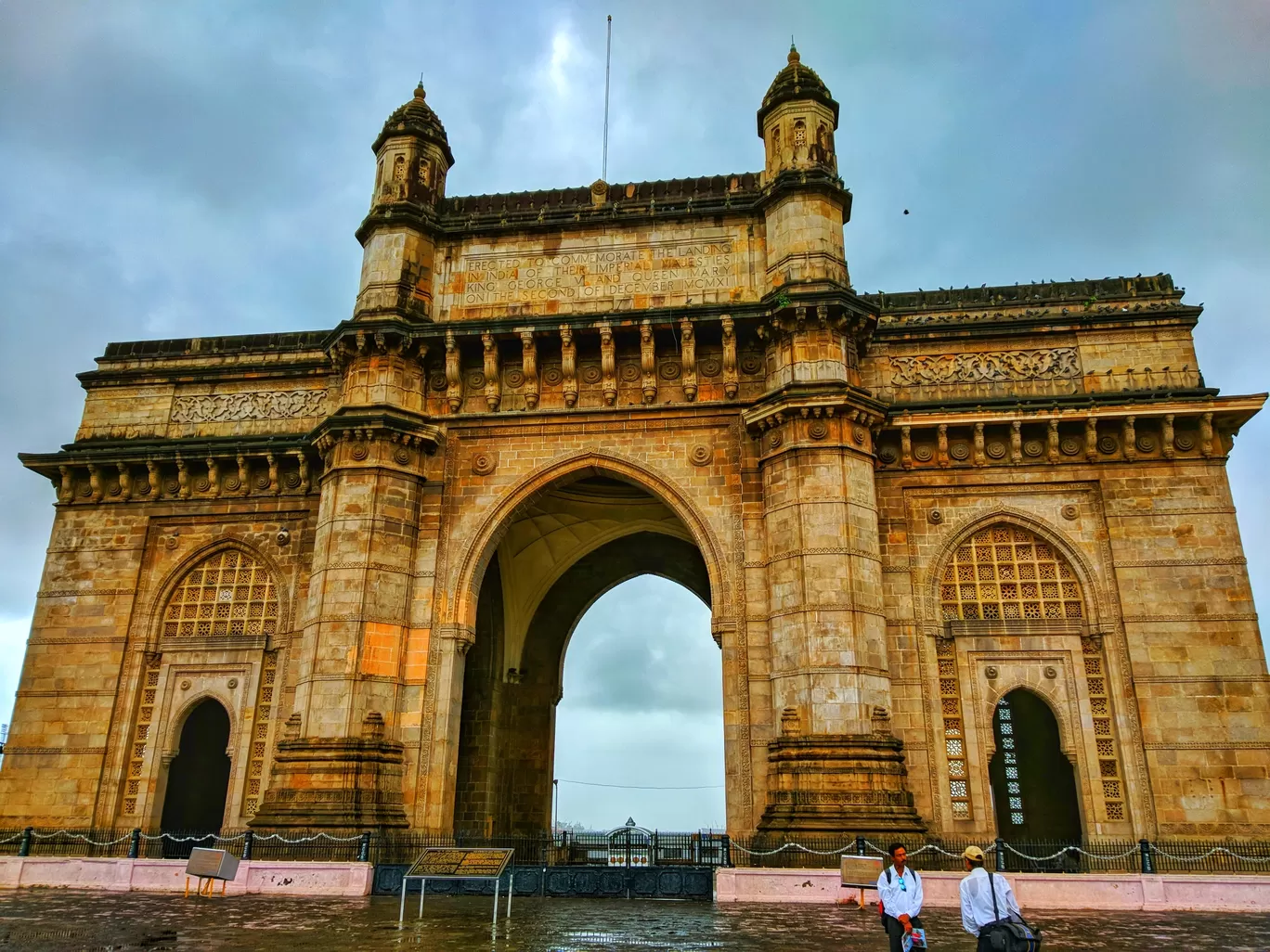 Photo of Gateway Of India Mumbai By Vrushabh Moon