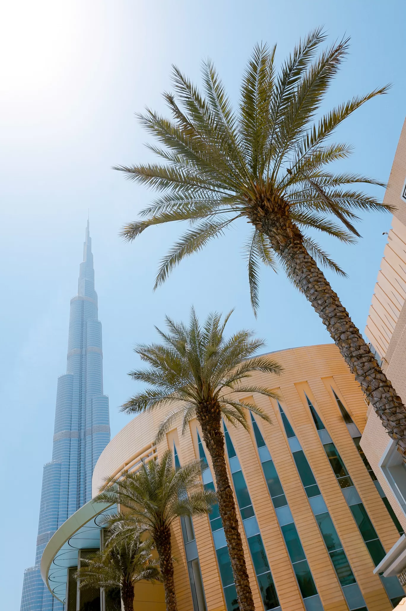 Photo of Burj Khalifa By Bhataku's Travel Tales