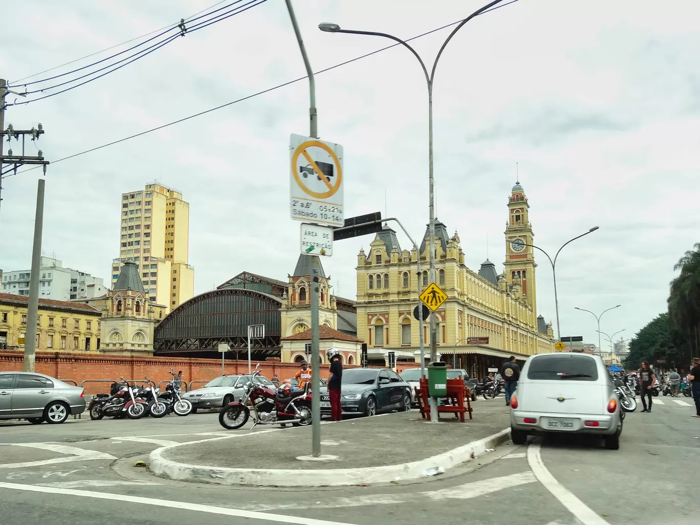 Photo of São Paulo By Kaushik Dey
