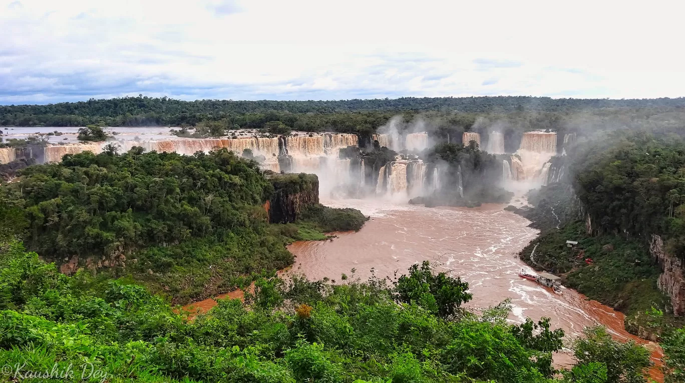 Photo of Iguazu Falls By Kaushik Dey