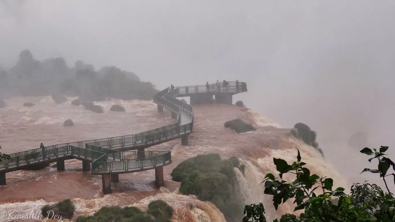 Photo of Iguazu Falls By Kaushik Dey