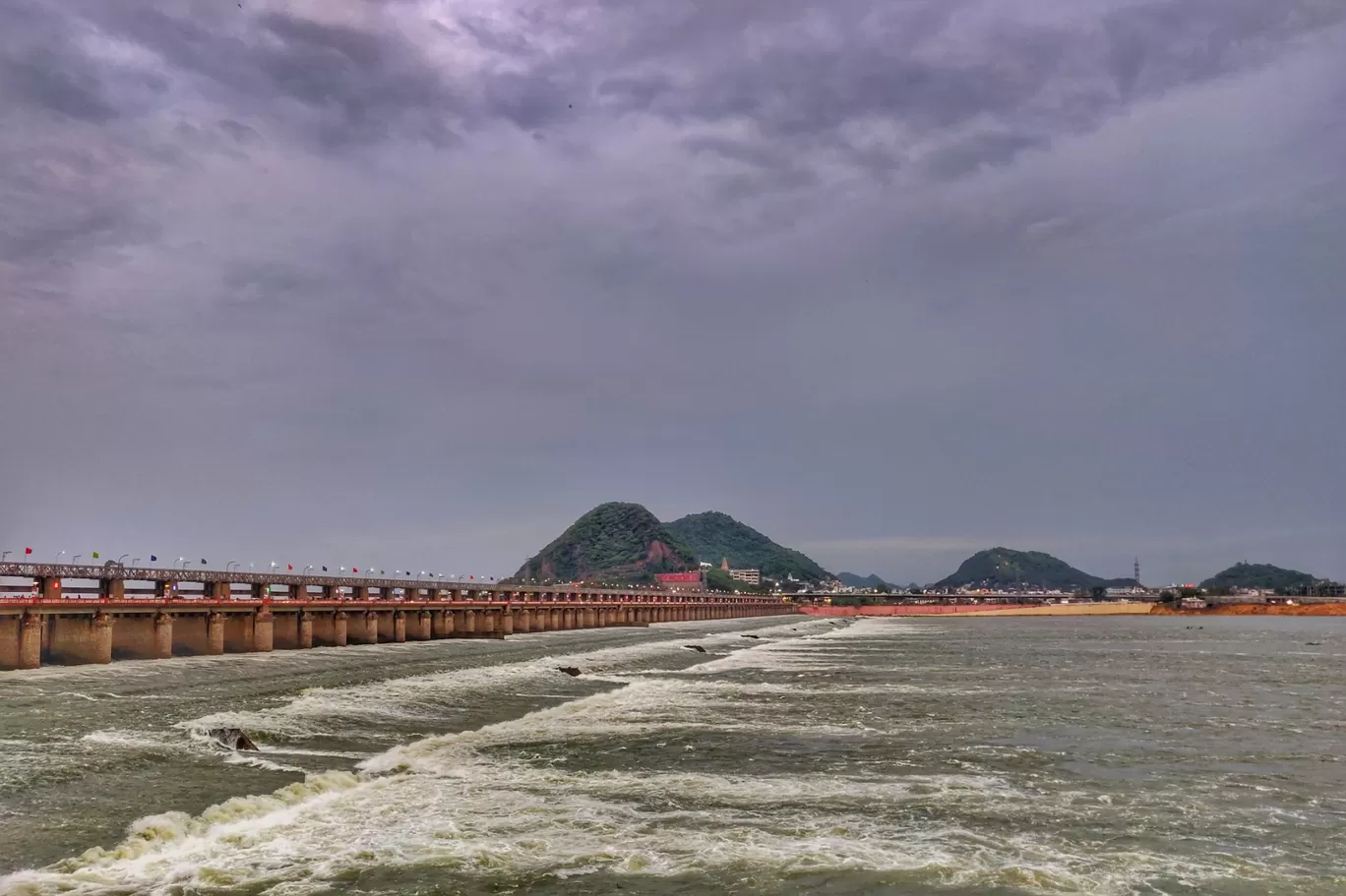 Photo of Prakasam Barrage By Karuna Akurathi 🇮🇳