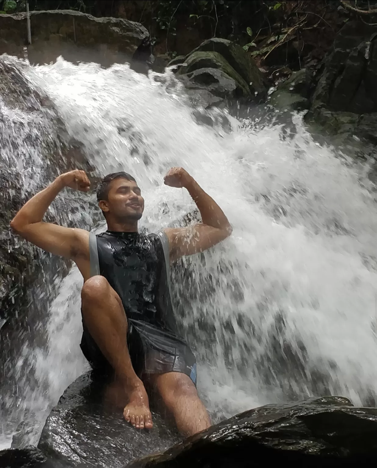 Photo of Vibhooti Falls By rohit adin
