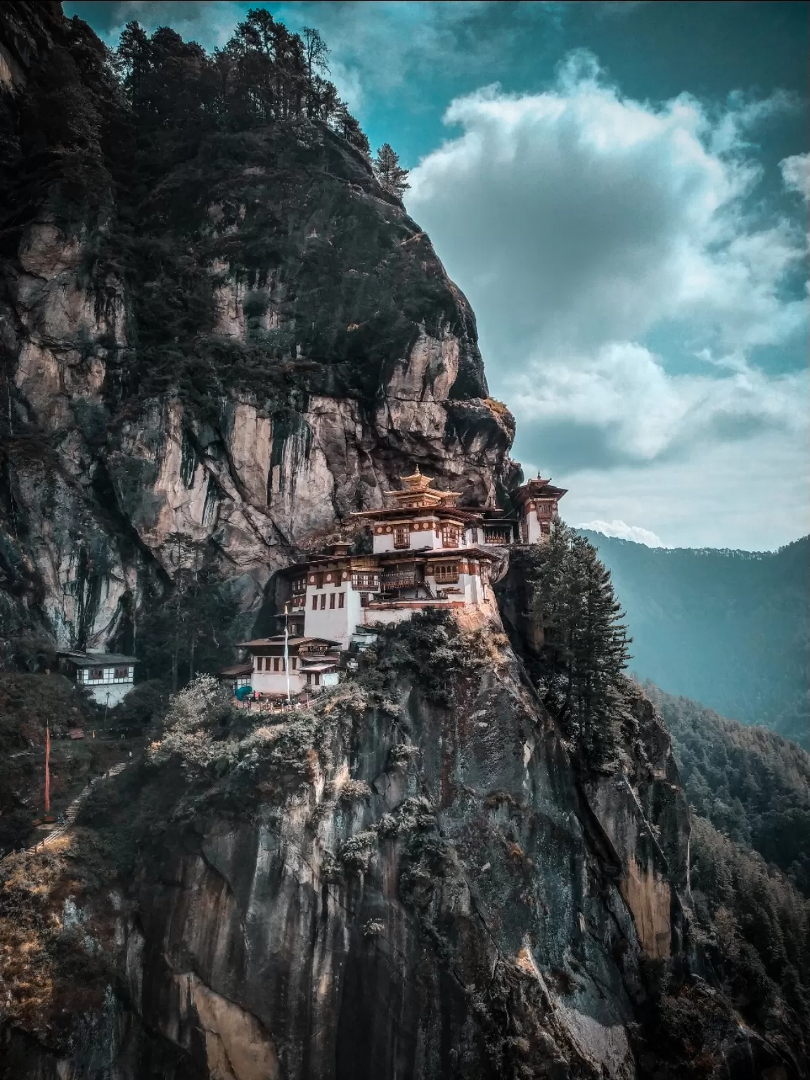 Photo of Bhutan Tourism By Shibil Kallan