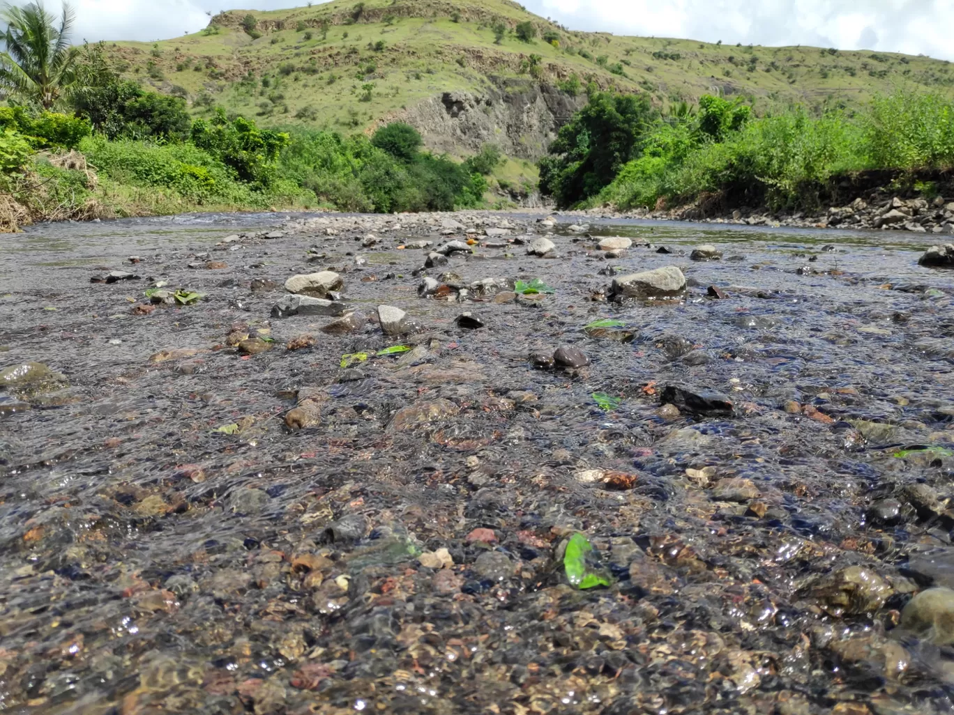 Photo of Dhumalwadi Waterfall Small By Vivek B