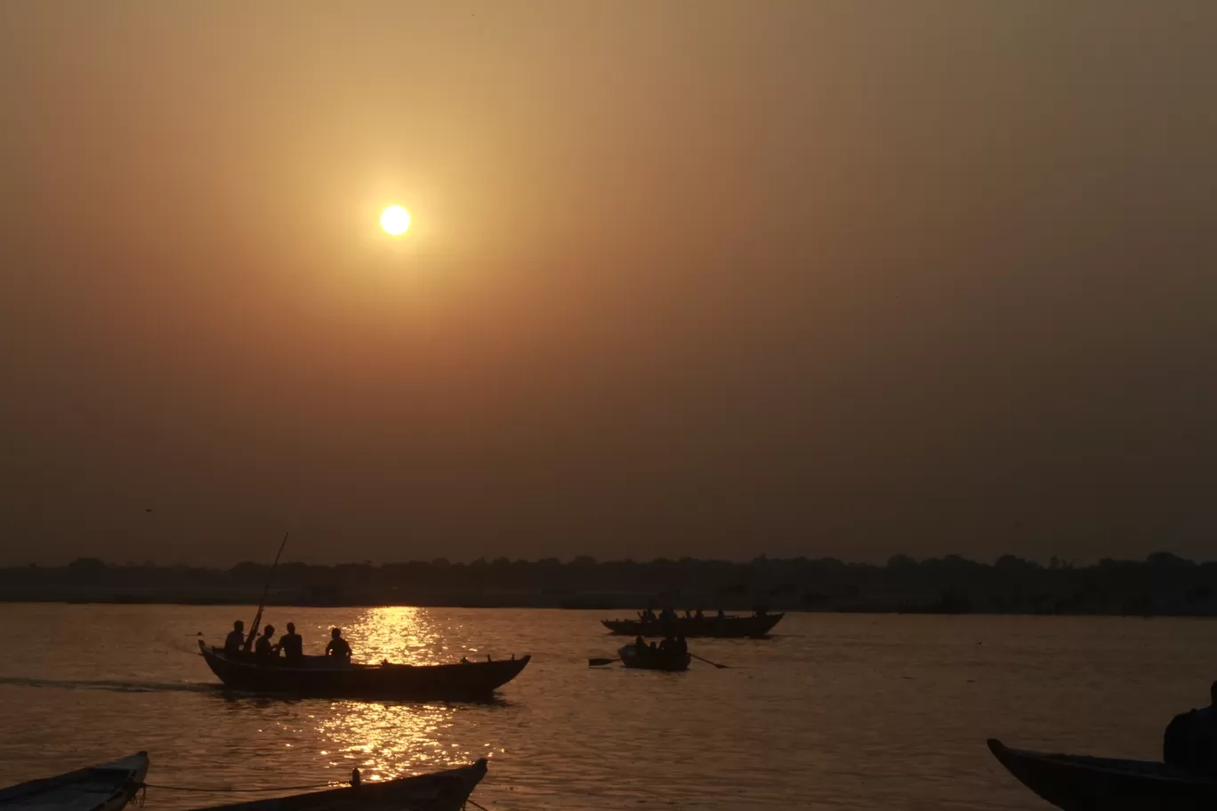 Photo of Varanasi By Madhan Mohan Reddy Daggula