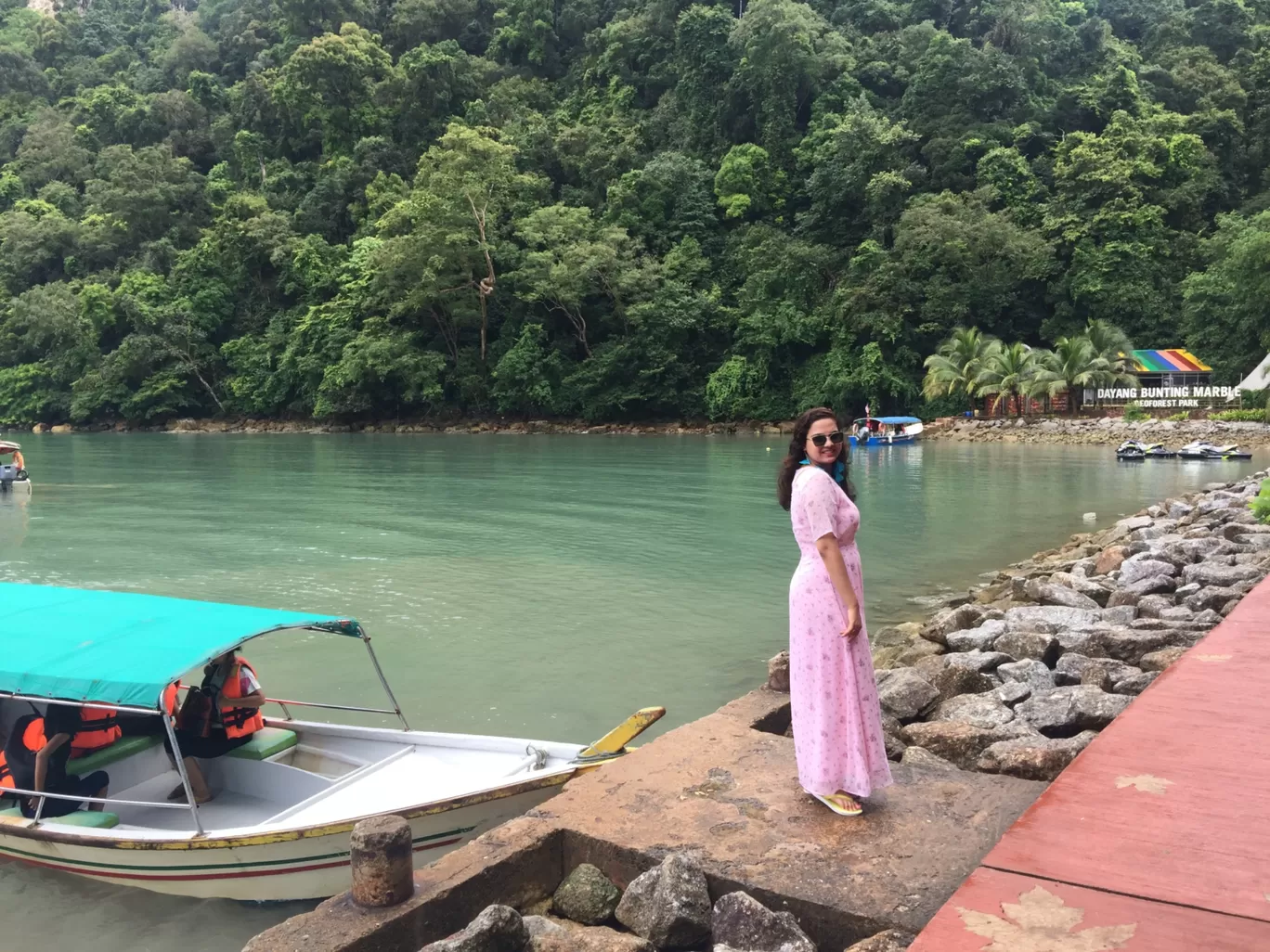 Photo of Dayang Bunting Lake (Tasik Dayang Bunting) By Daydreamer_PB