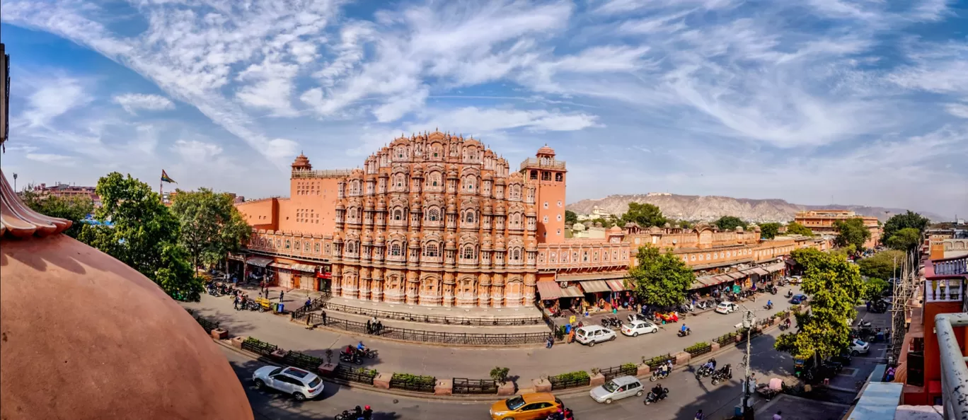 Photo of Hawa Mahal - Palace of Wind By Nimit Joshi