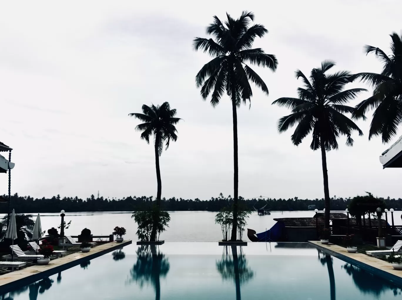 Photo of Cherai Beach Resorts By Runa