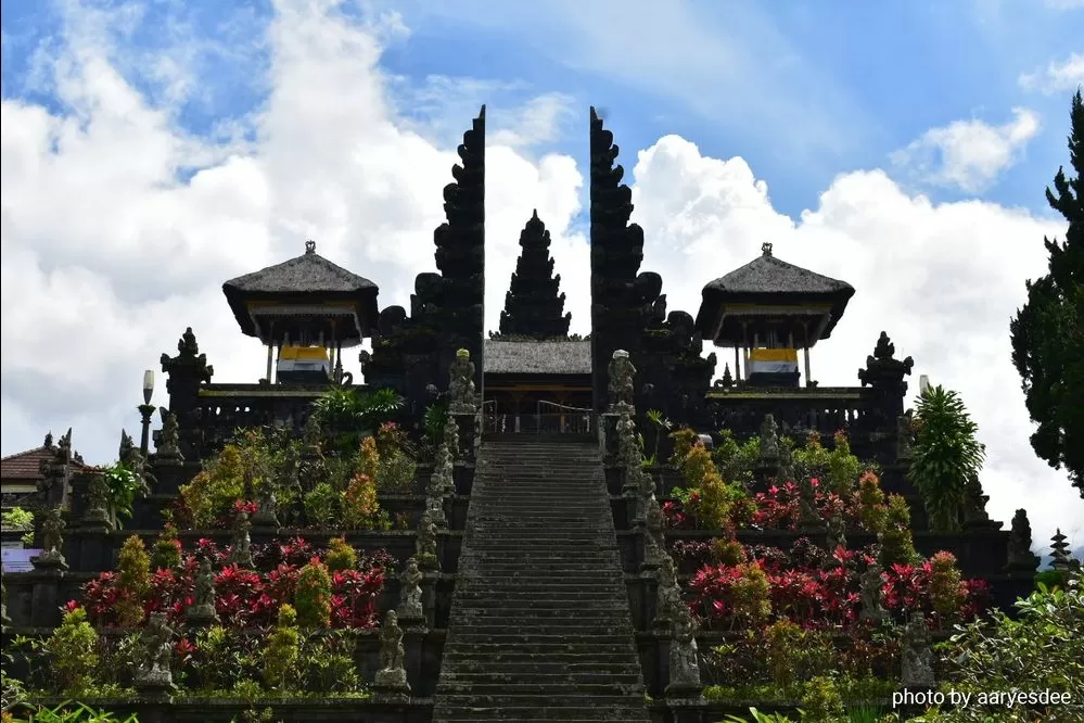 Photo of Besakih Temple By aaryesdee