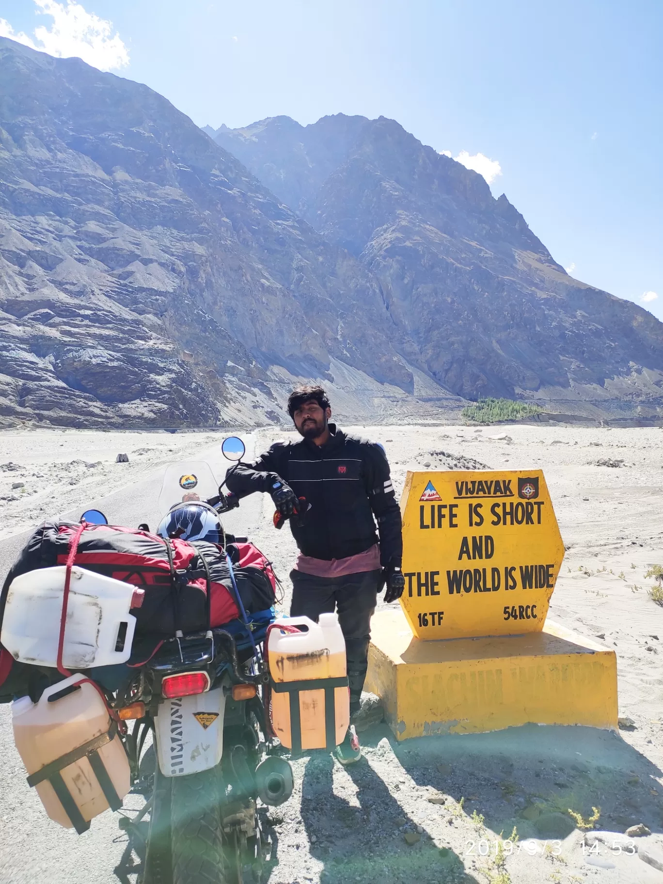 Photo of Leh By Dhanush nk