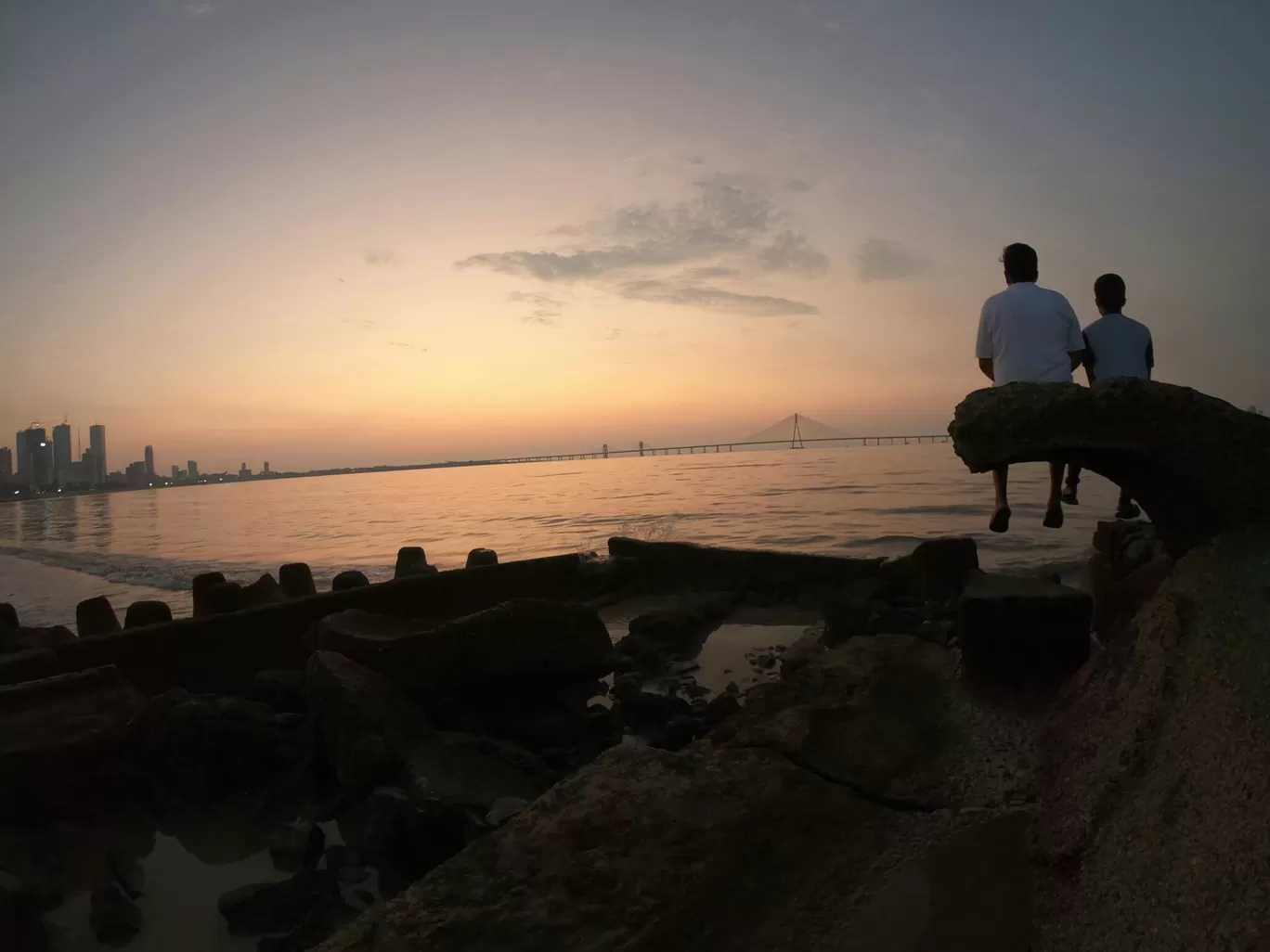 Photo of Dadar Beach By Umesh Mali