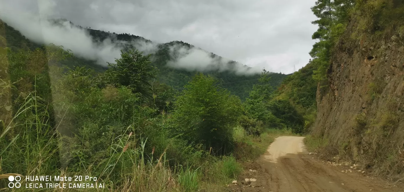 Photo of Tenga Valley By Anuj Agarwal