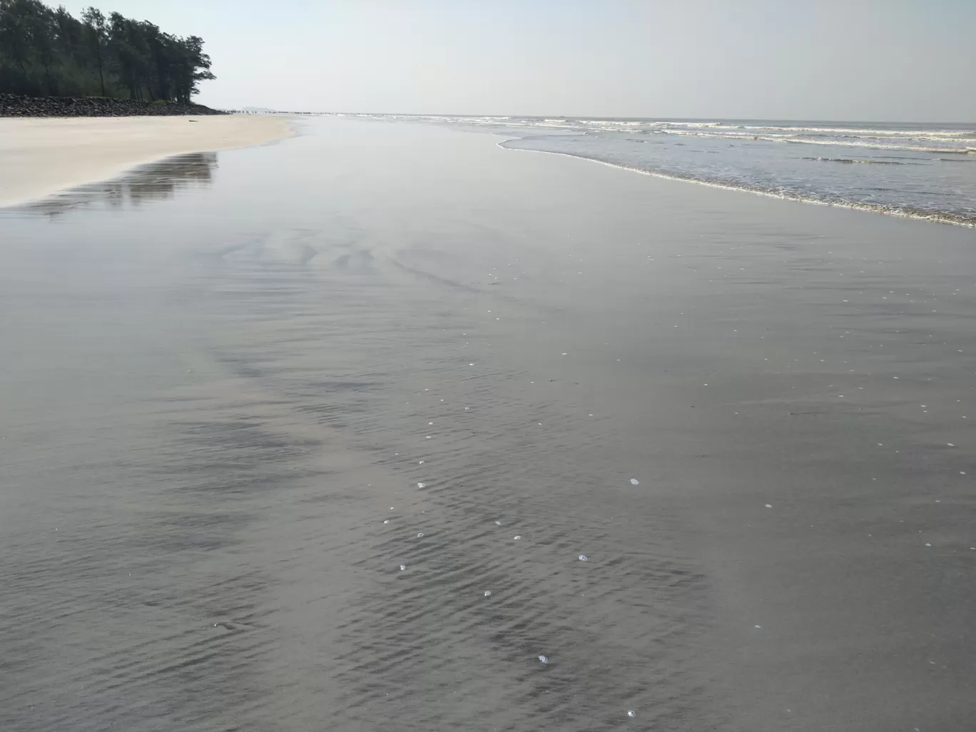 Photo of Varsoli Beach By Sameer Tawde