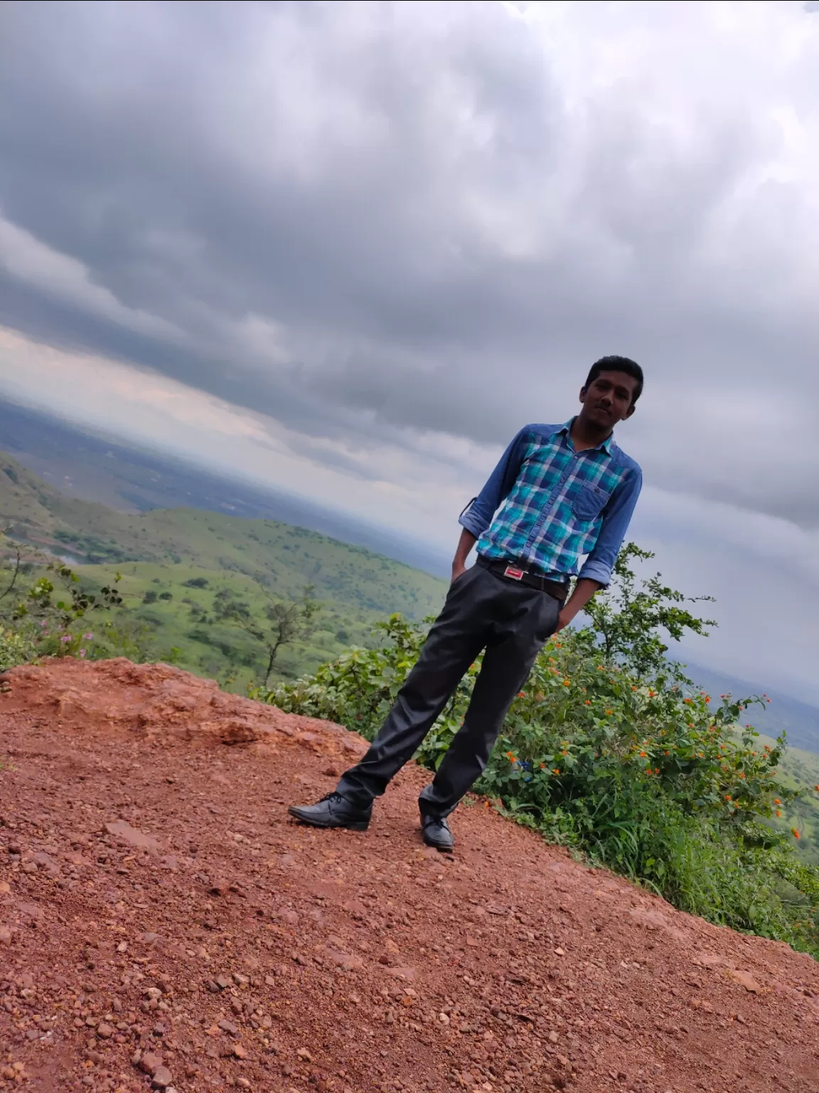 Photo of Dandoba Hills Forest Preserve By Shrinath Sargar
