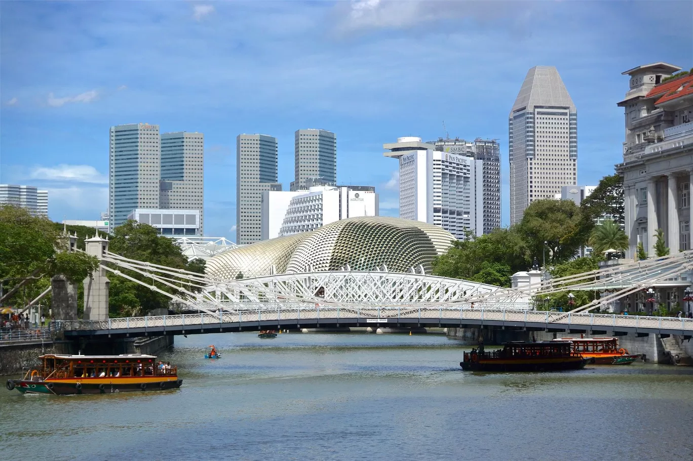 Photo of Singapore By Himani Sahni