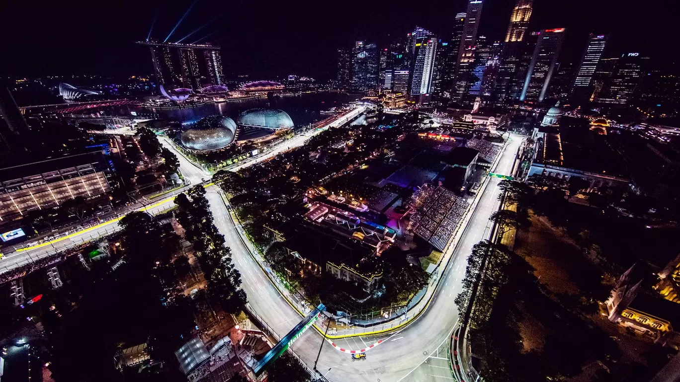 Photo of Singapore By Himani Sahni