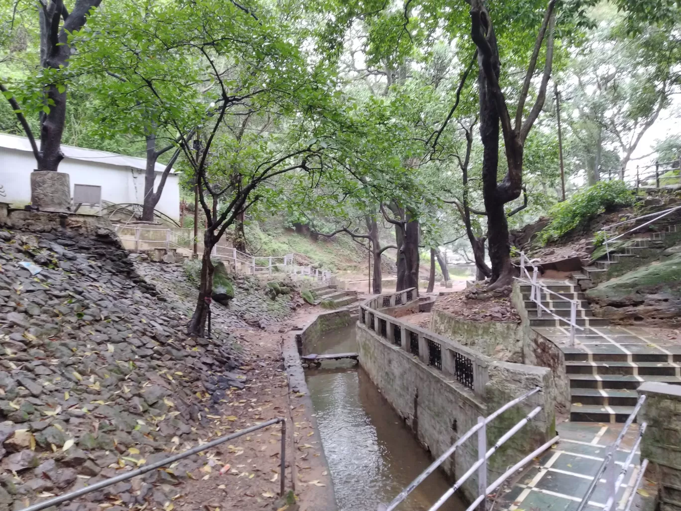 Photo of Panchmarhi Hill Station By Ankit Singh