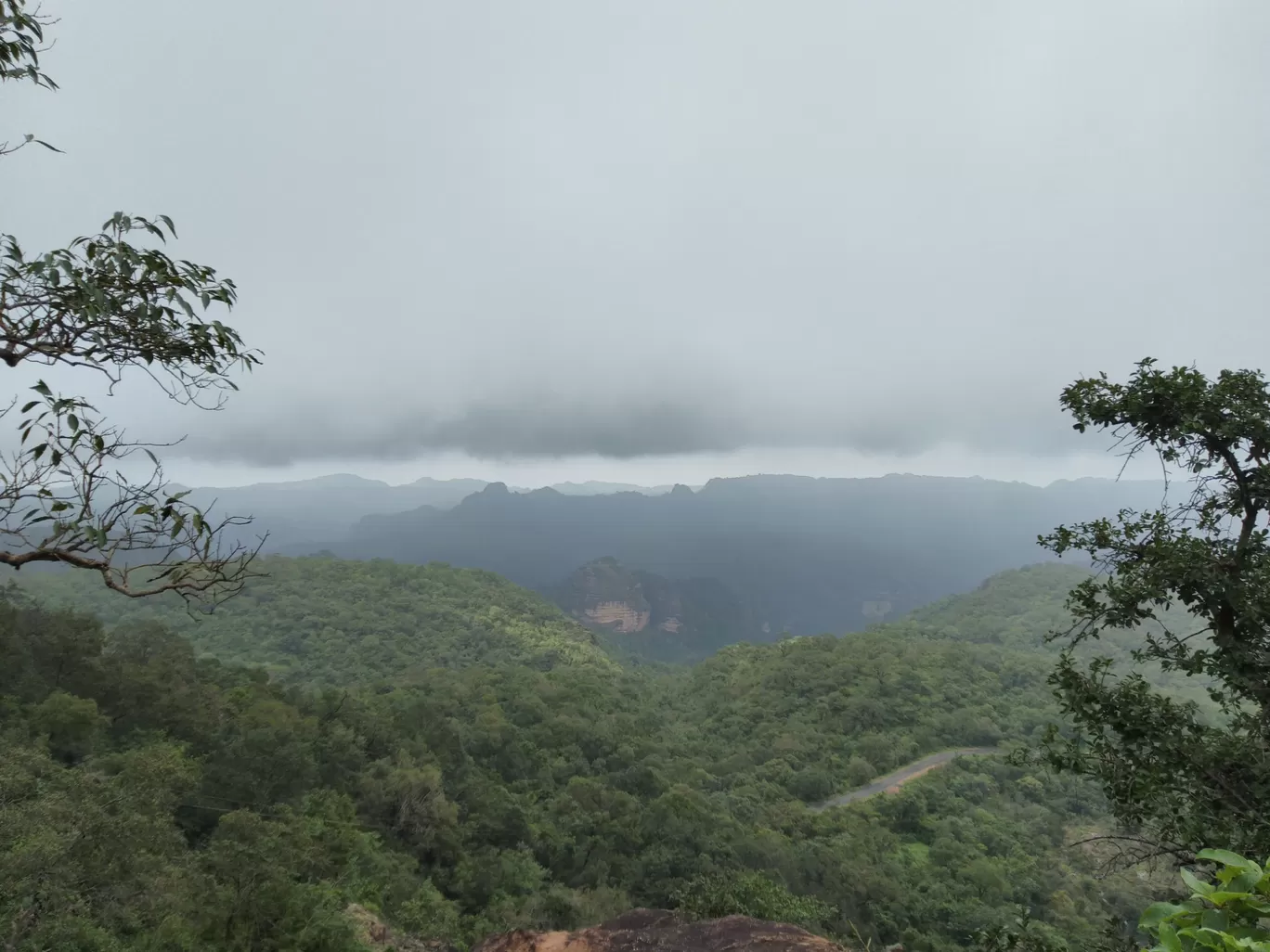 Photo of Panchmarhi Hill Station By Ankit Singh