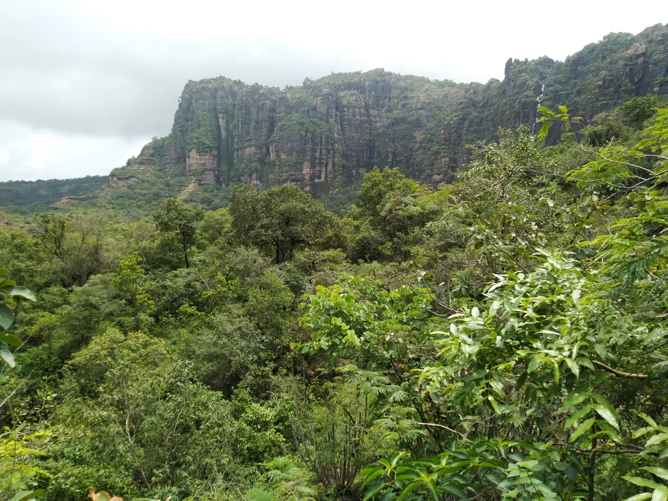 Photo of Panchmarhi Hill Station By Ankit Singh