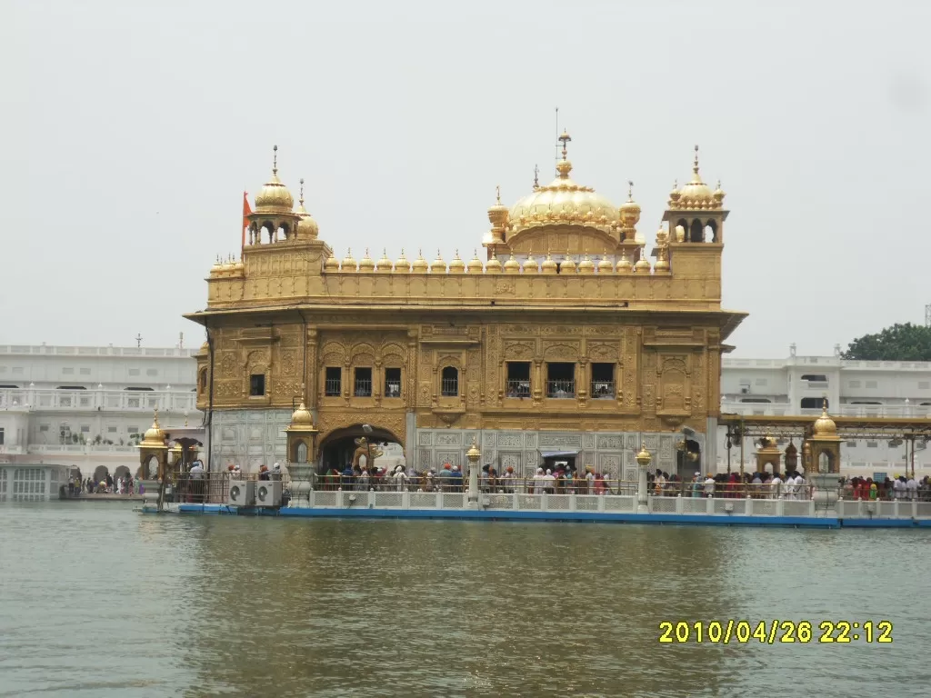 Photo of Golden Temple Sikh Gurdwara By Abhishek Kumar