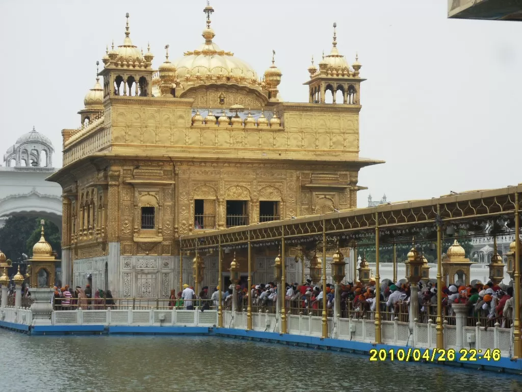 Photo of Golden Temple Sikh Gurdwara By Abhishek Kumar