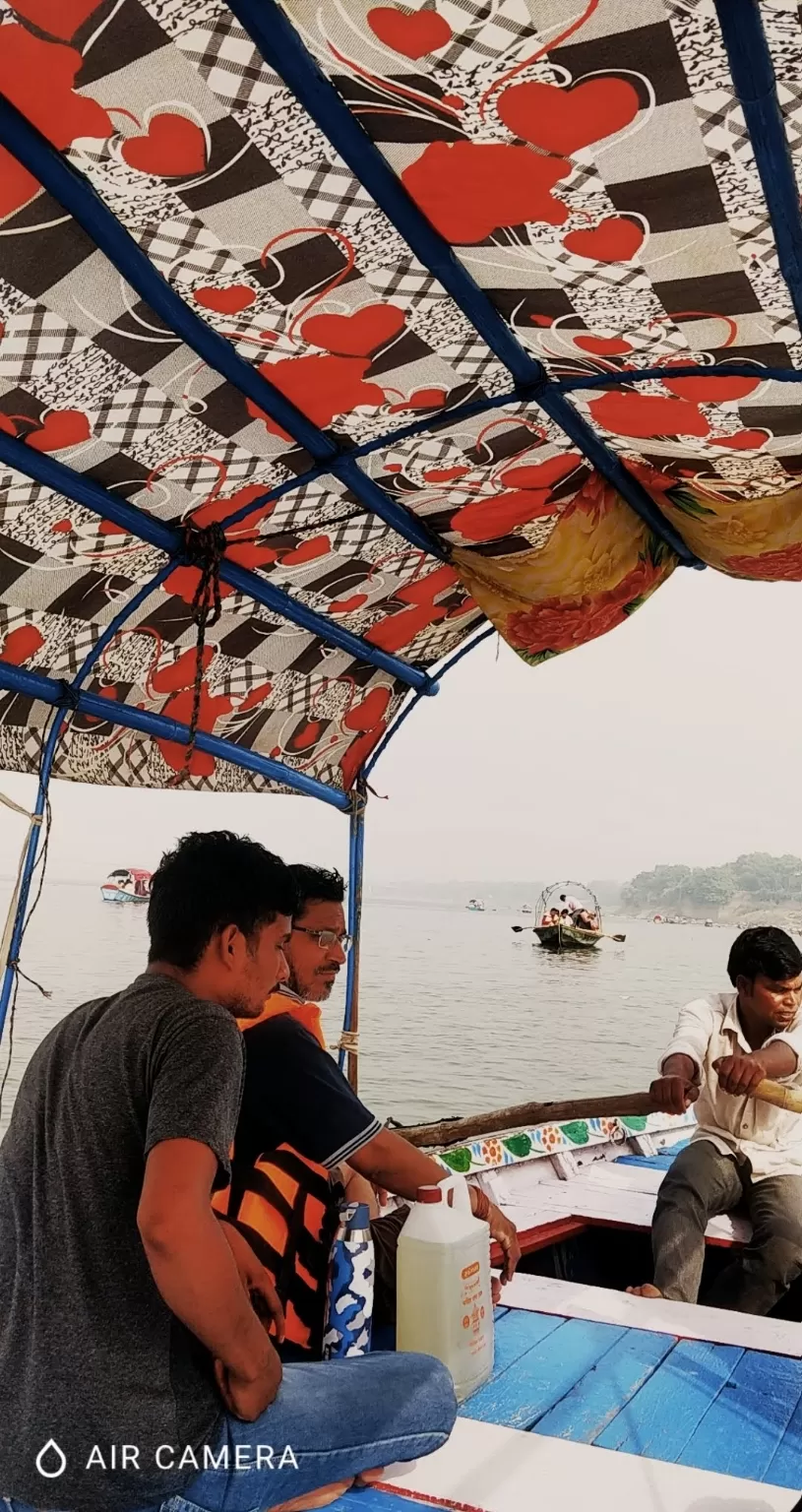 Photo of Sangam ghat By Shubhra Thakur