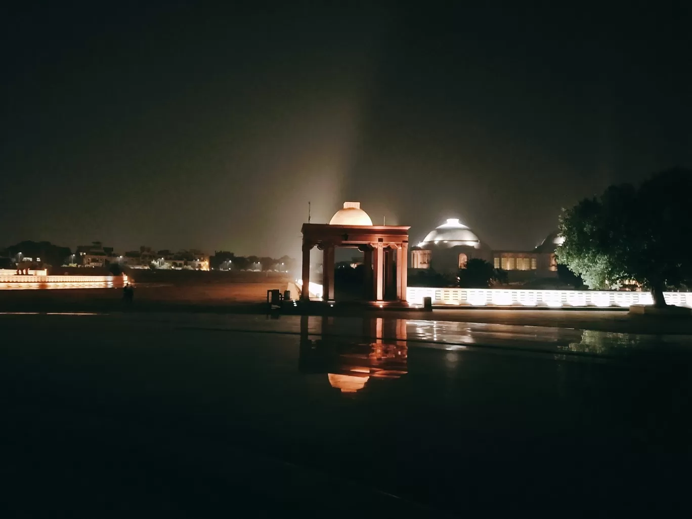 Photo of Gomti Riverfront Park By Mani & Vibha on Tripoto